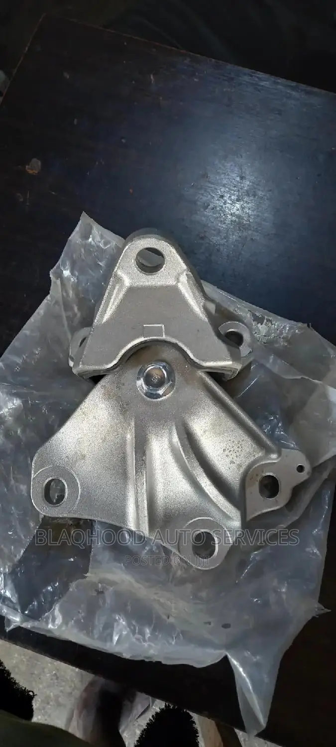 Honda Civic 2012-2015 Down ENGINE SEAT/MOUNT for Sale
