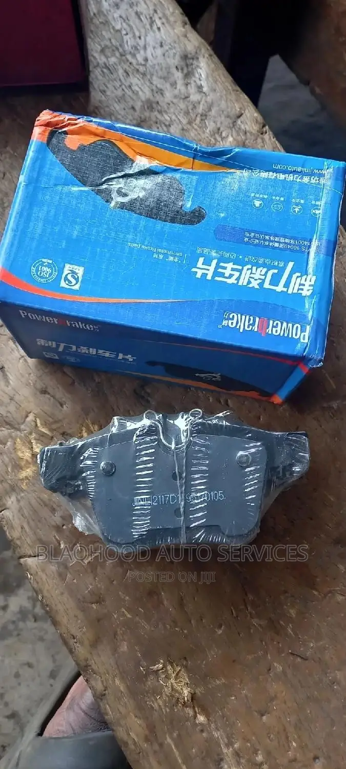 Benz W205 C300 (2015-19) Brand New Back Brake Pads Available