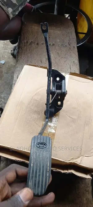 Accelerator Pedals for All Cars Available Nissan/Toyota/ Kia/Nissan