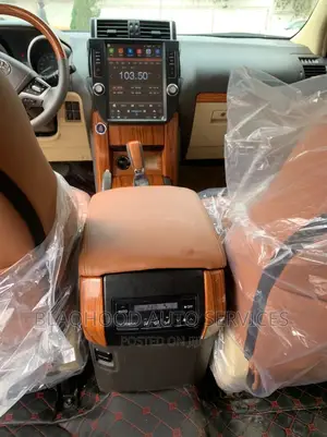 Leather Upholstery for Land Cruiser Seats/Floor/Door Card