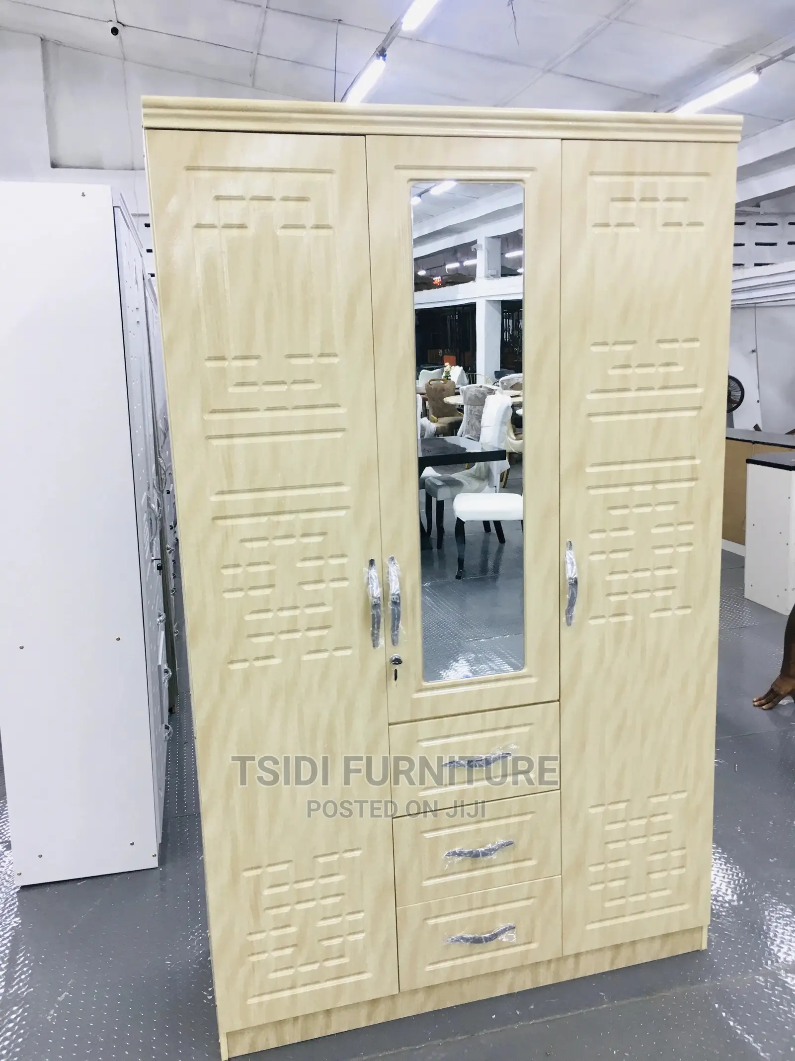 Classic Three Doors Wardrobe