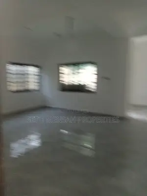 3bdrm House in 3 Bedroom House for for Sale