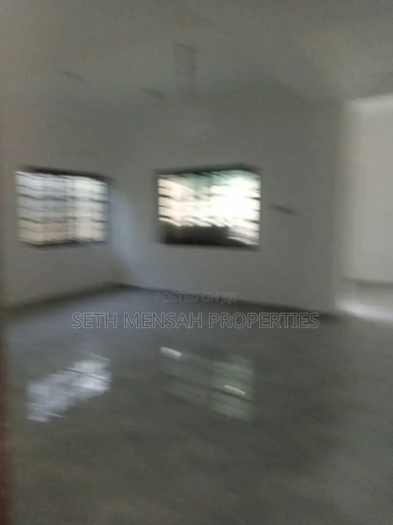3bdrm House in 3 Bedroom House for for Sale