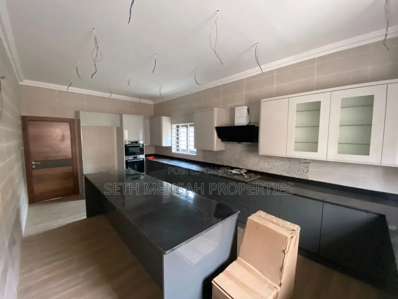 3bdrm House in 3 Bedroom House for for Sale