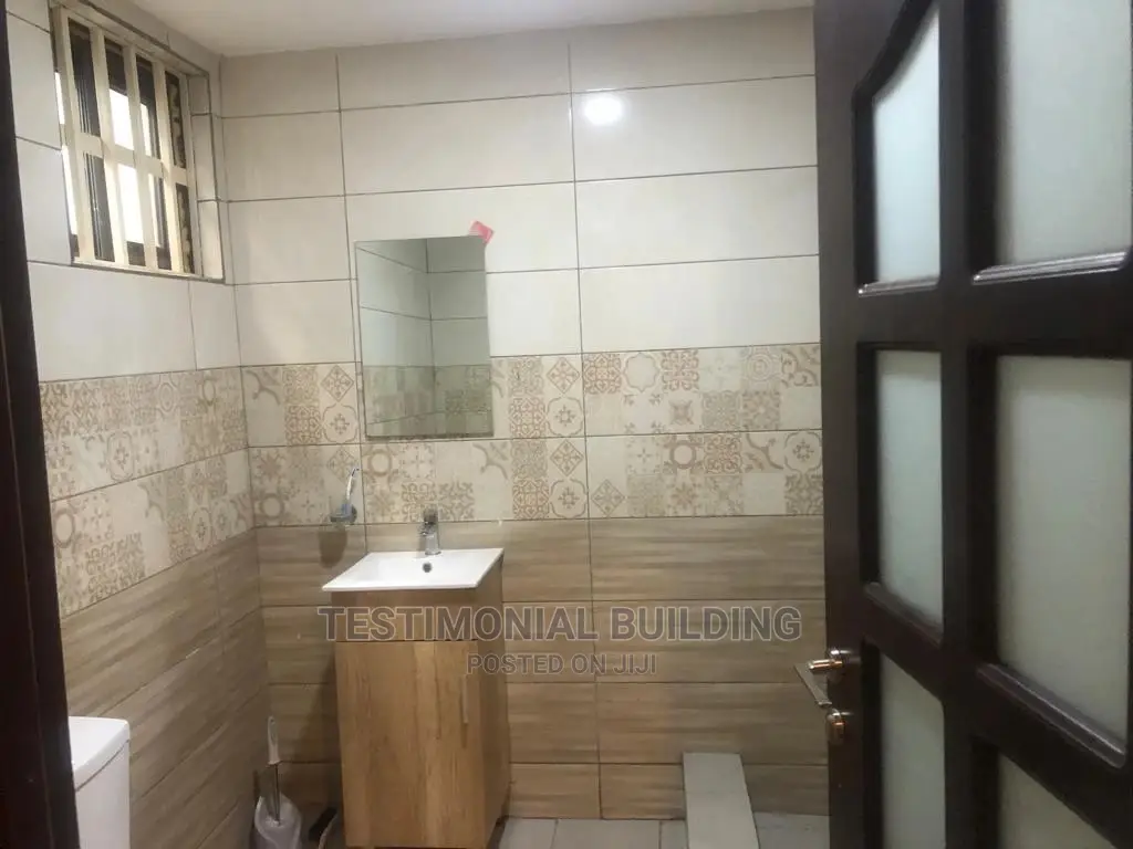4bdrm House in Testimonial Building, Adenta for Sale