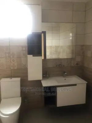 4bdrm House in Testimonial Building, Adenta for Sale