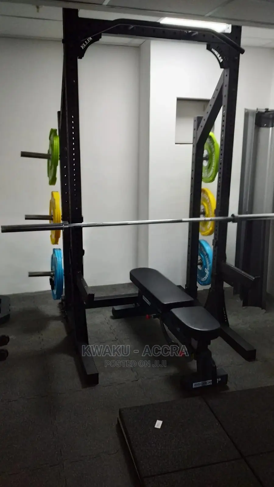 Furnished 2bdrm Apartment in Pool, Gym, Work Desk for rent
