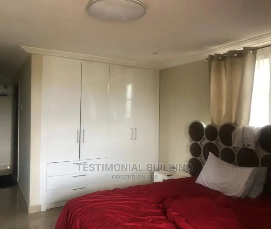 4bdrm House in Testimonial Building, Adenta for Sale
