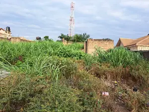 5bdrm House in Fredimens Real, Kumasi Metropolitan for sale