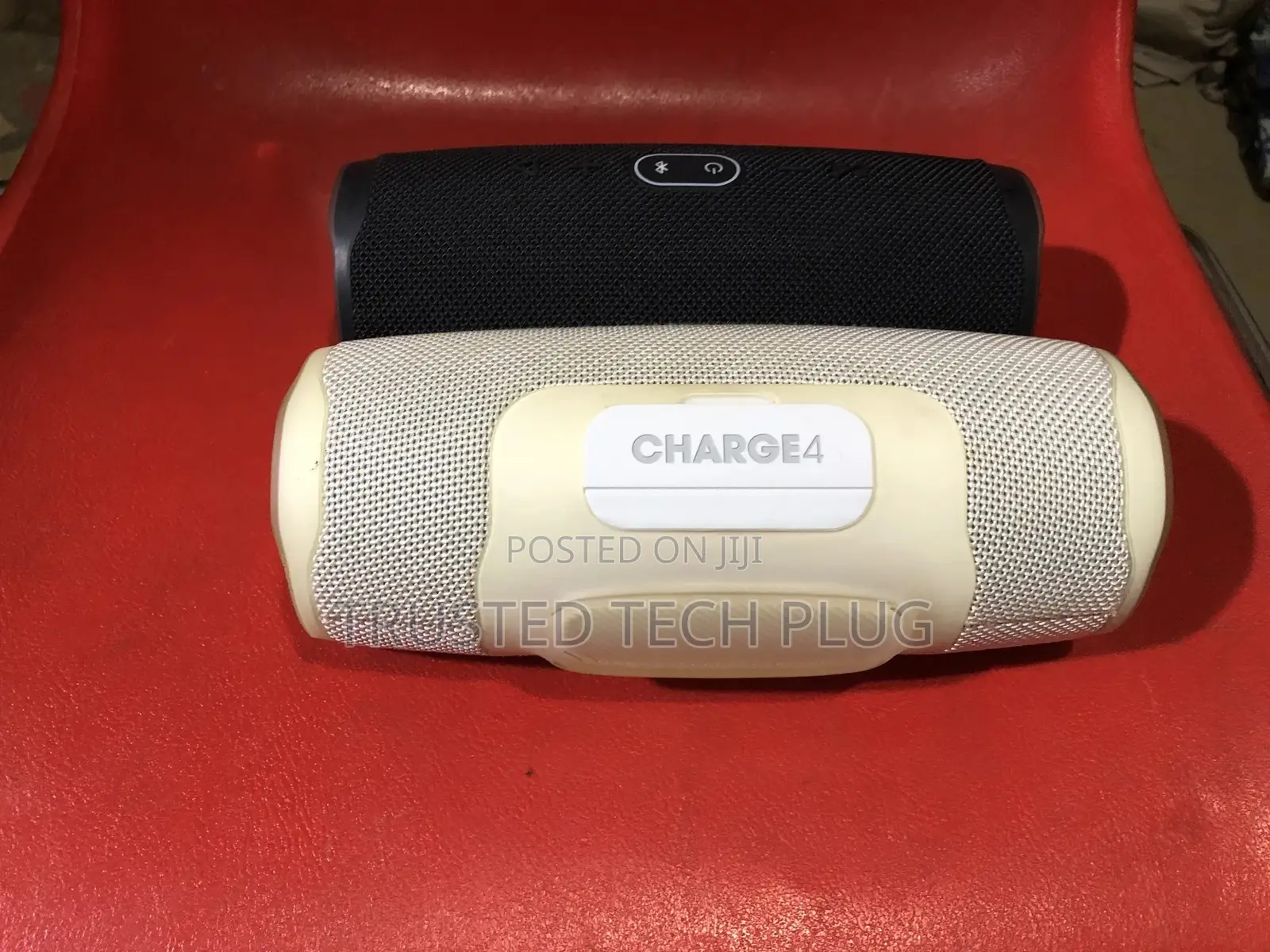 Preowned JBL Charge 4 Bluetooth Speaker From America 4 Sale