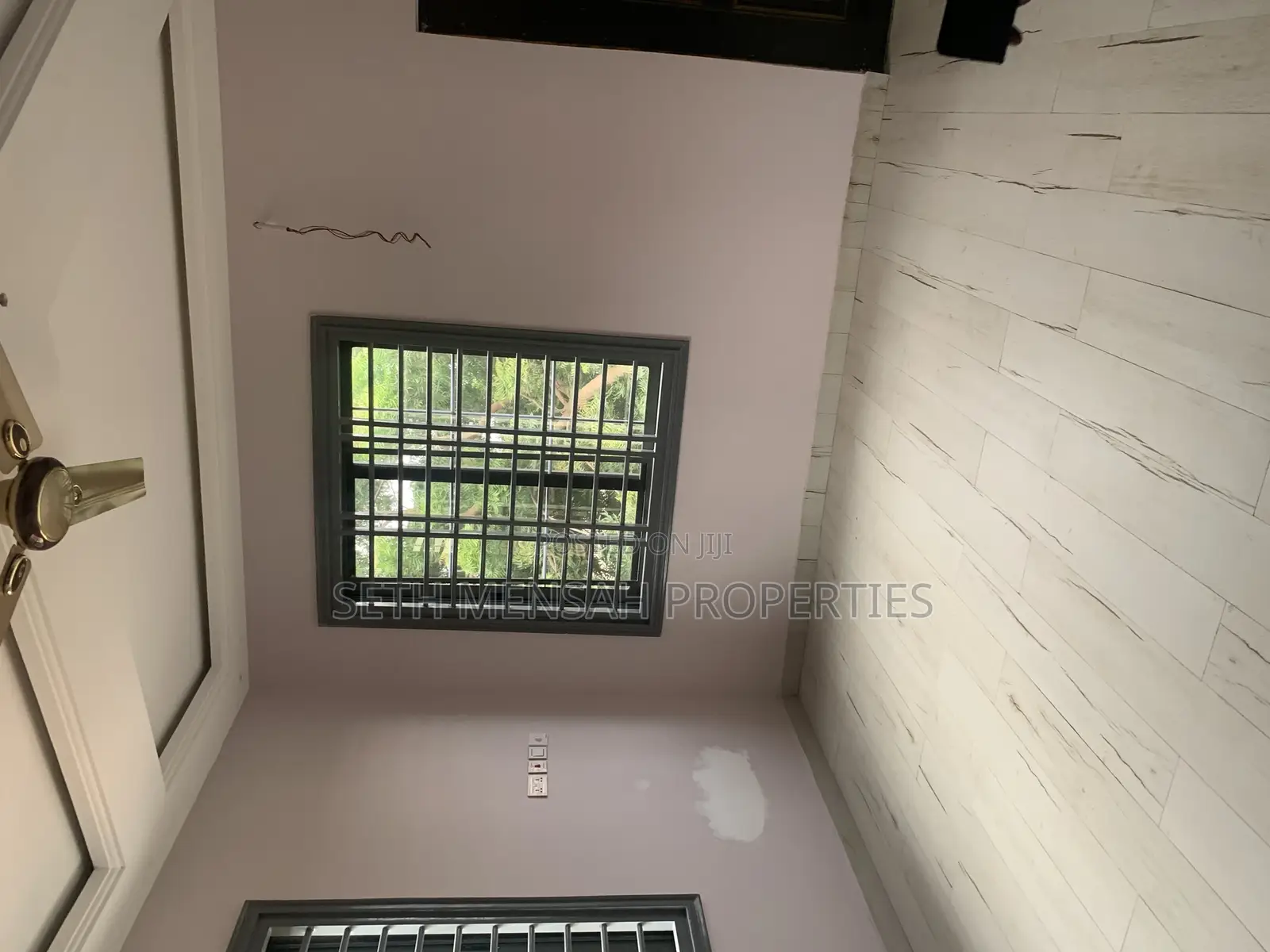 Furnished 4bdrm House in Overhead for rent