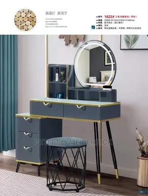 Bedroom Furniture And Mirror