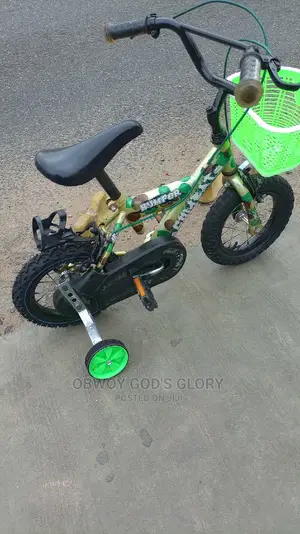 Army Kids Play Bike