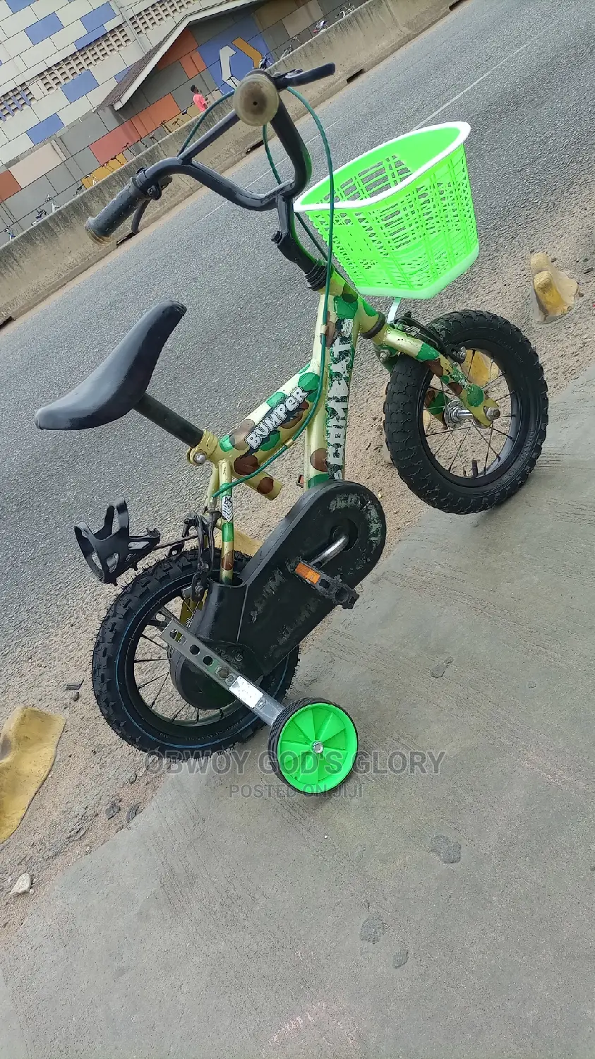 Army Kids Play Bike