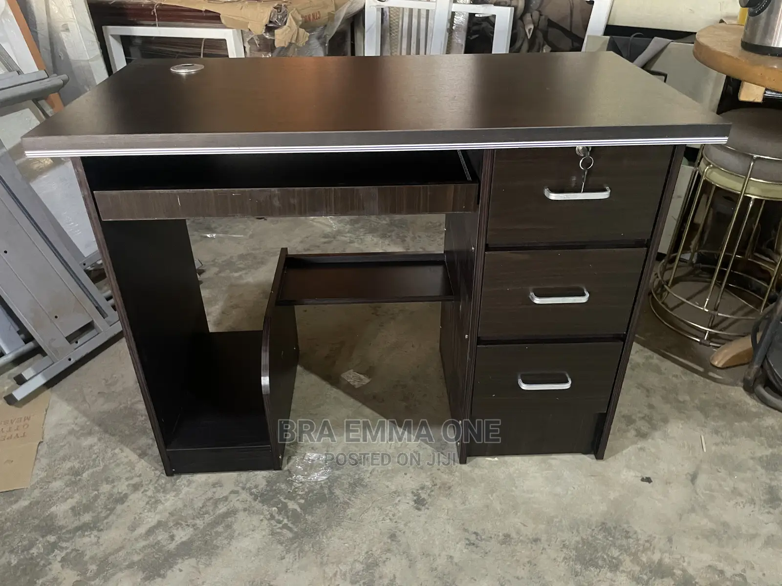 Computer Table With Drawers