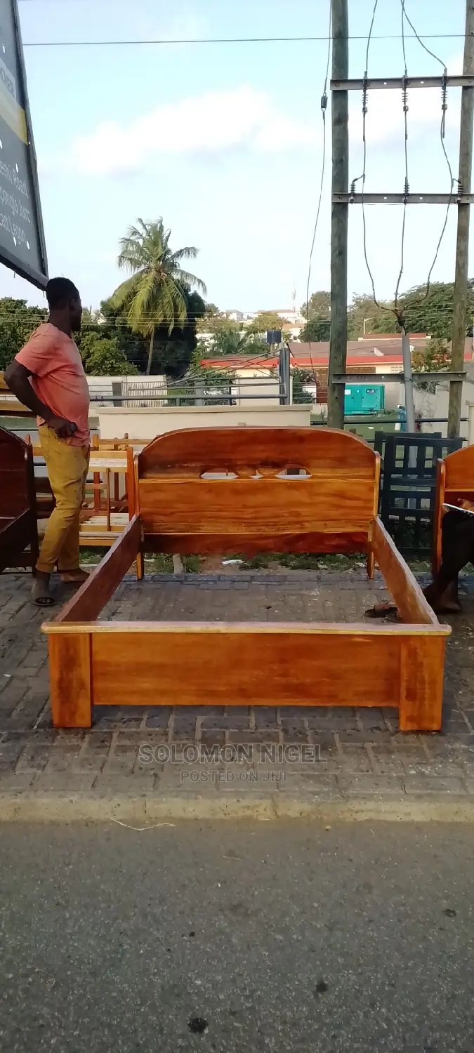 Local Size Double Bed Frame, 54"/75"