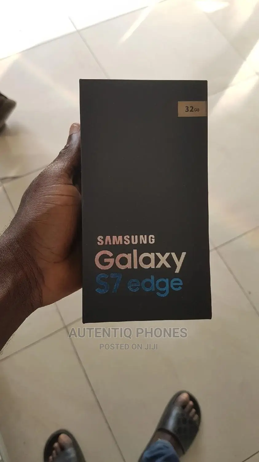 New Samsung Galaxy S7 edge 32 GB Gold