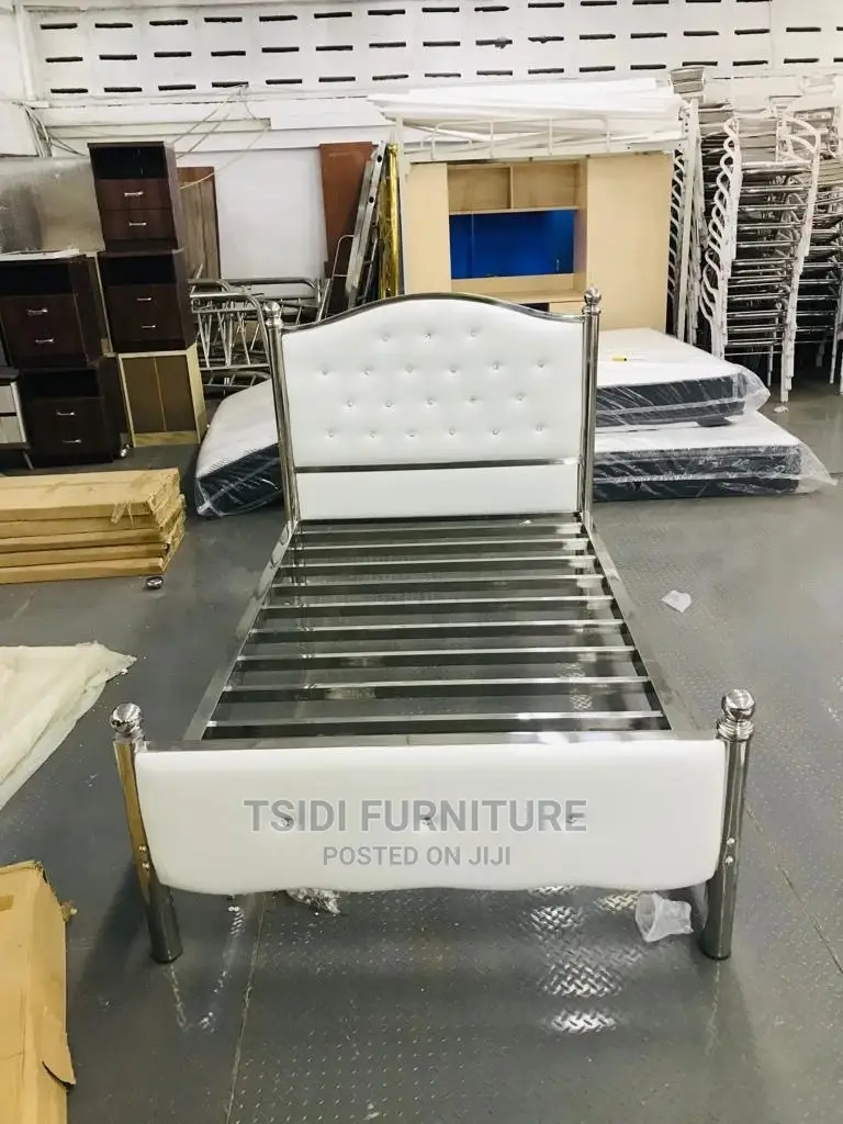 Classic Metal Bed
