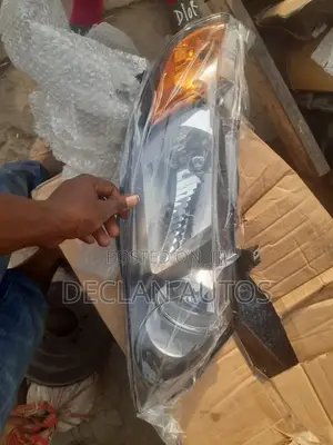 Honda Civic 2007 Headlights