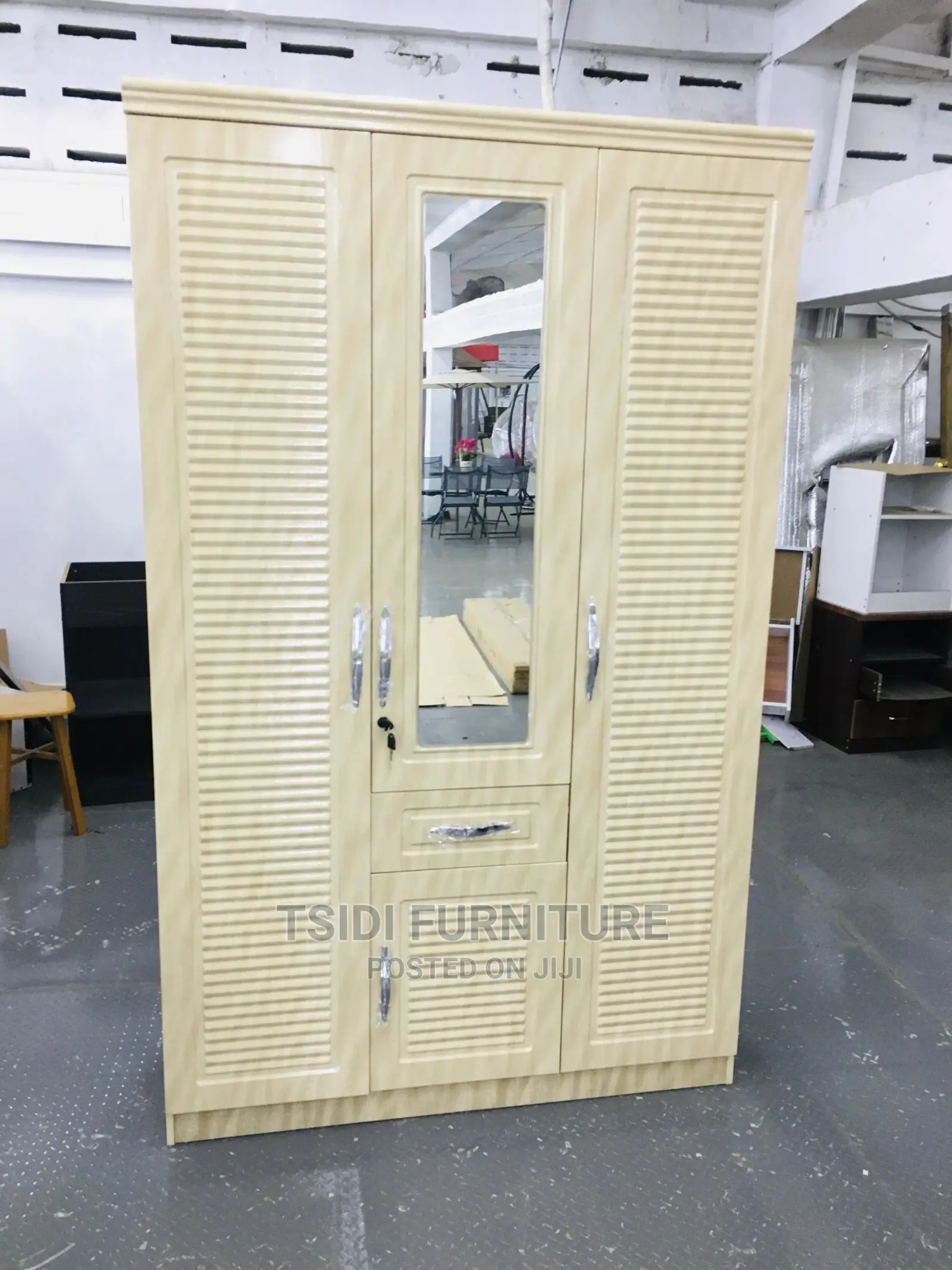 Classic Three Doors Wardrobe