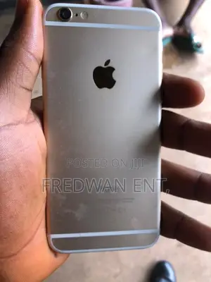New Apple iPhone 6 64 GB Gold