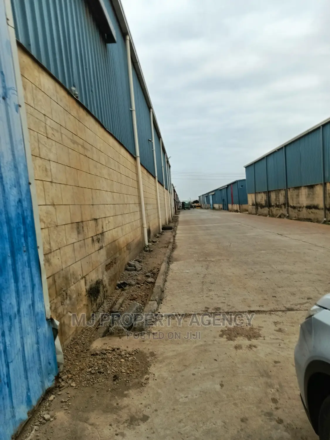 10000sqm Warehouse