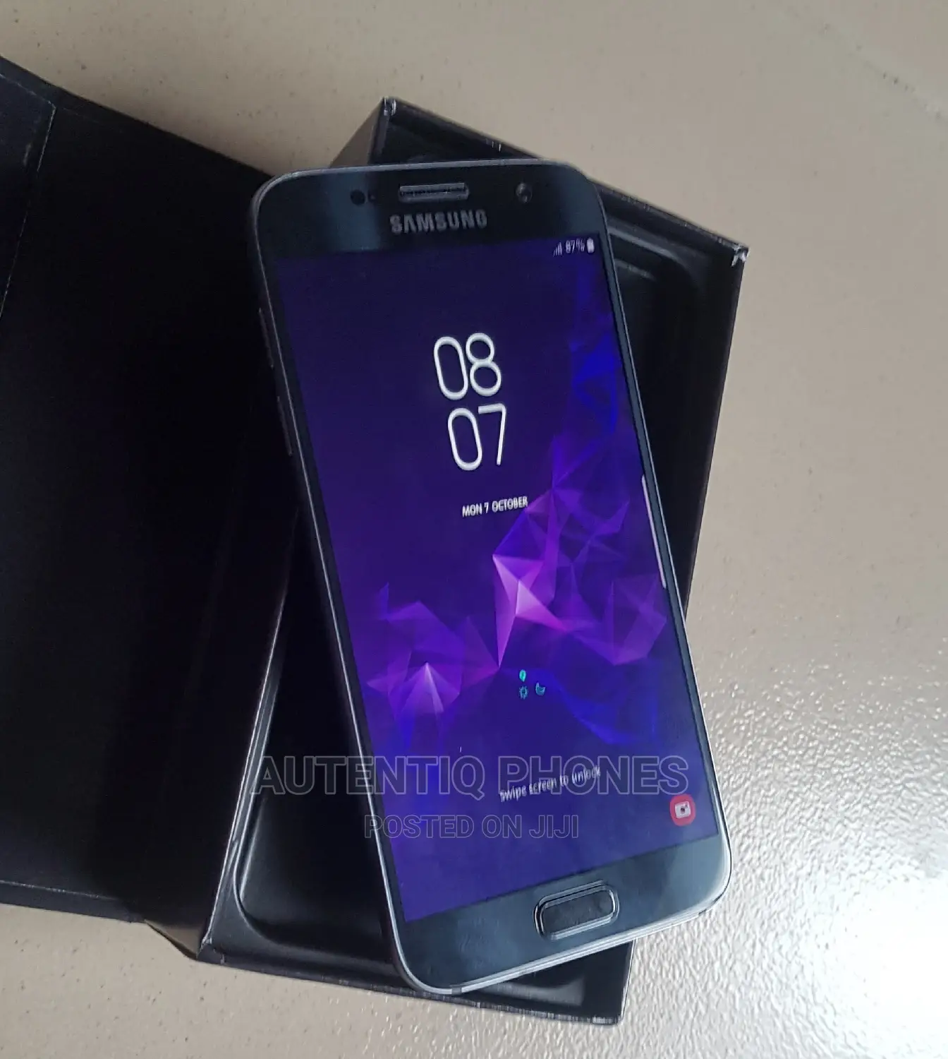 New Samsung Galaxy S7 32 GB Black