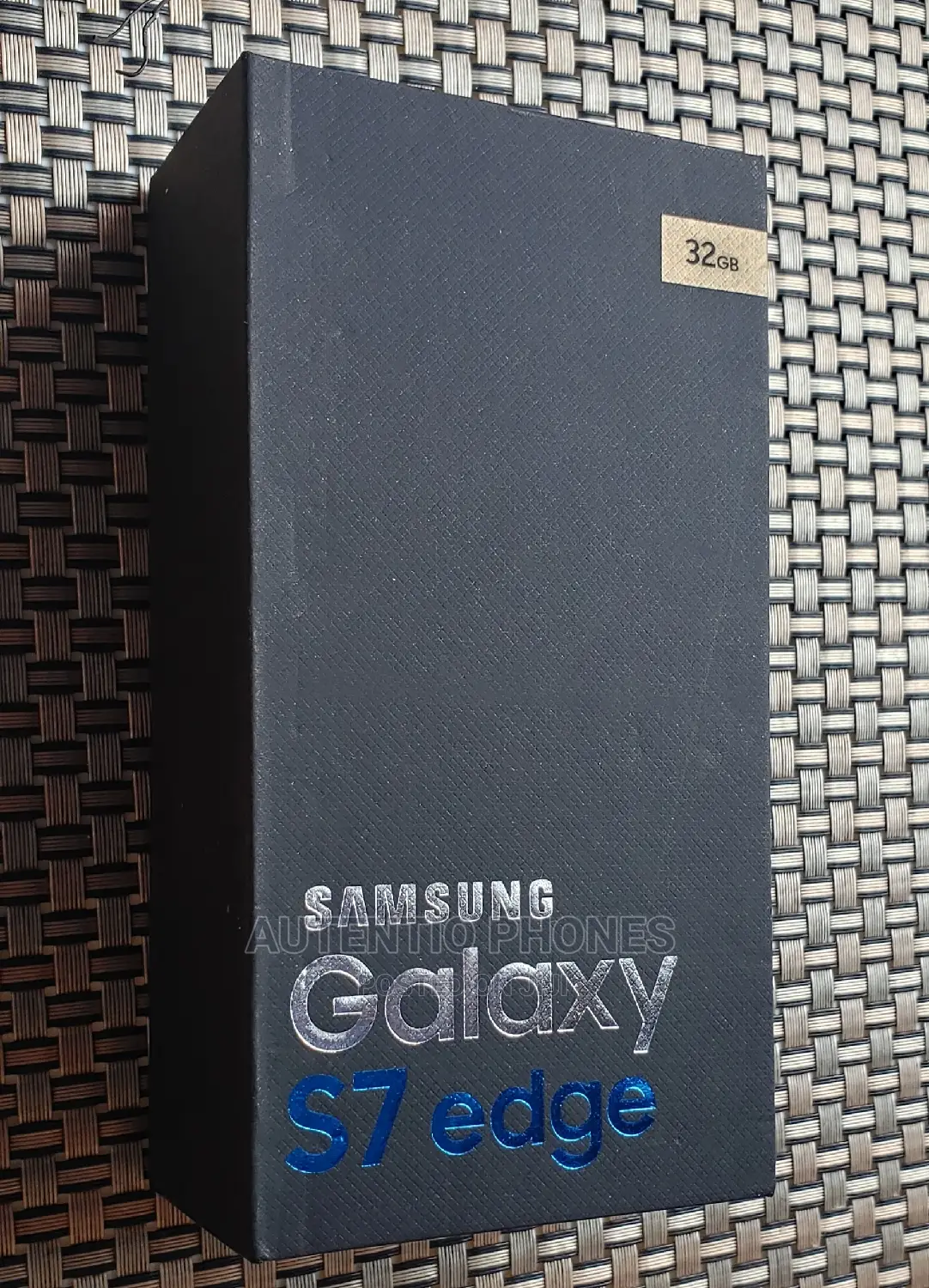 New Samsung Galaxy S7 edge 32 GB Silver