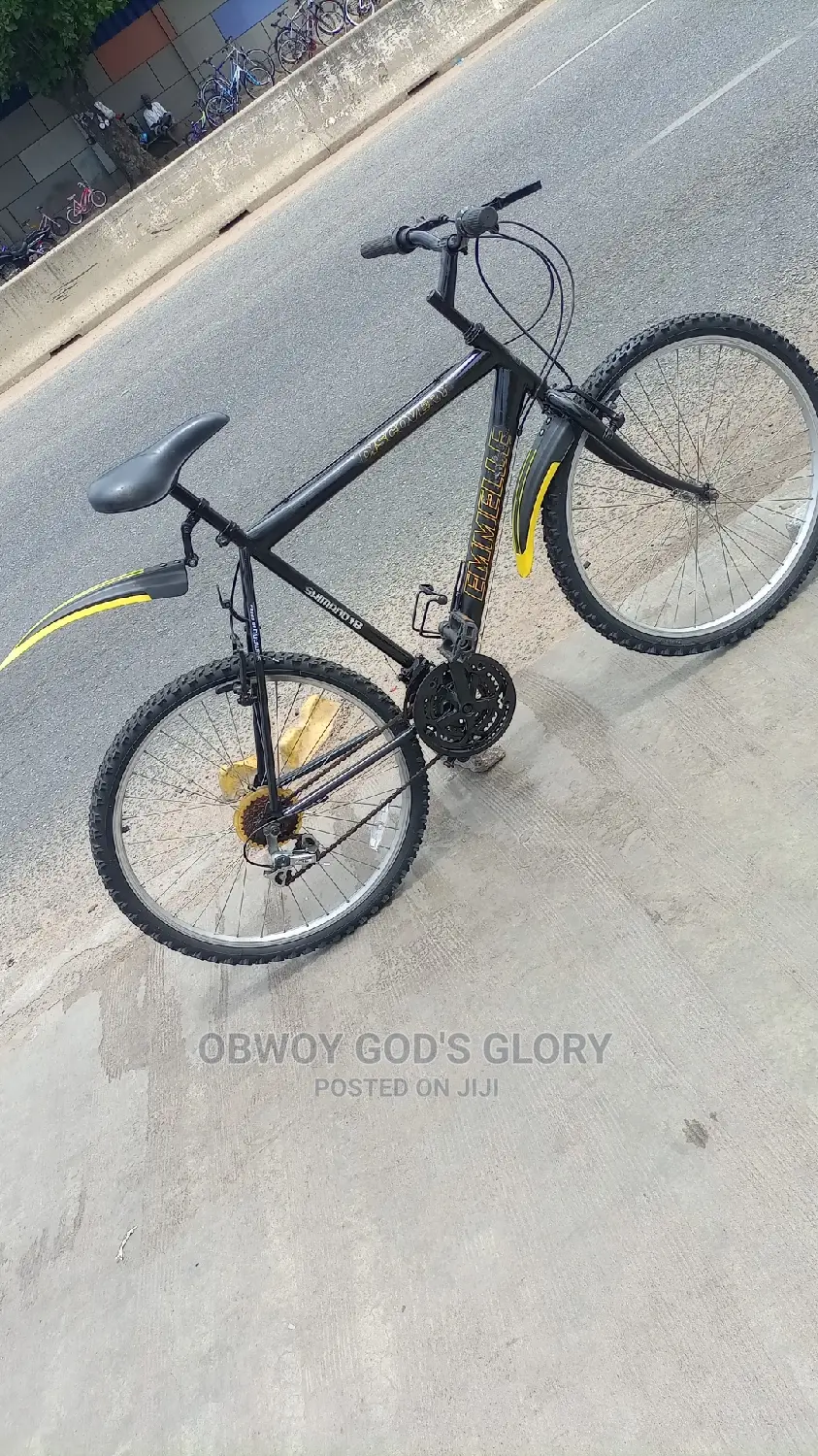 Perfect Black Work Bike