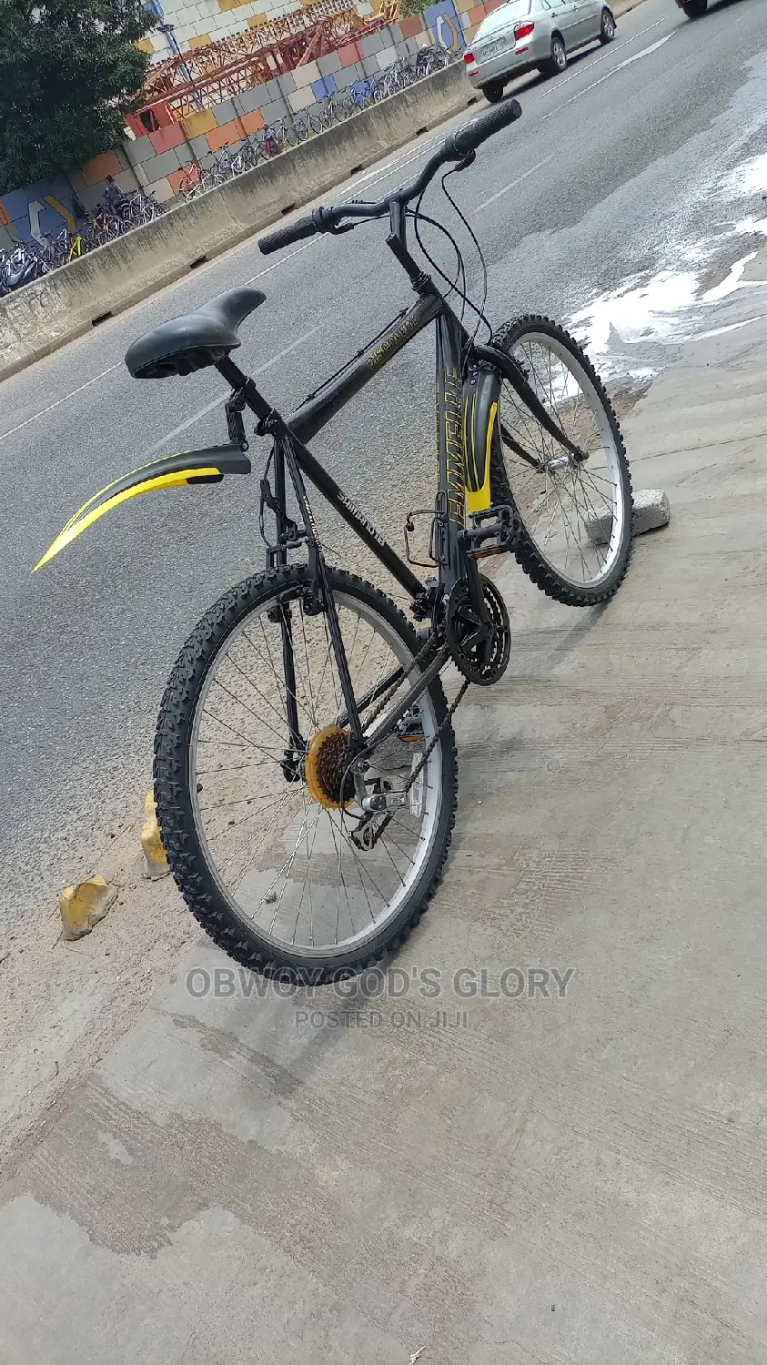 Perfect Black Work Bike