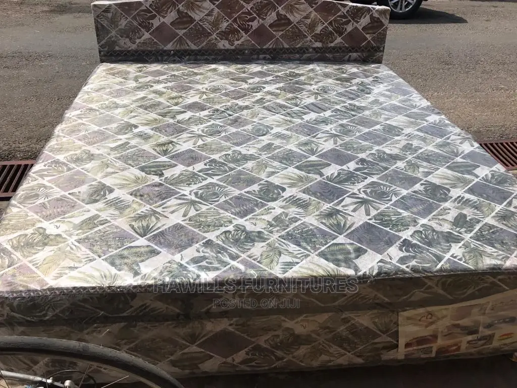 Queen Size Inbuilt Mattress