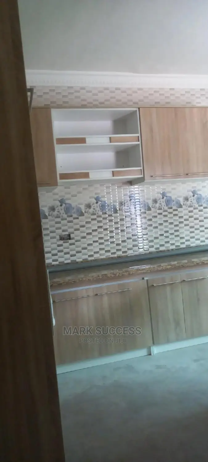4bdrm Duplex in Kasoa for sale