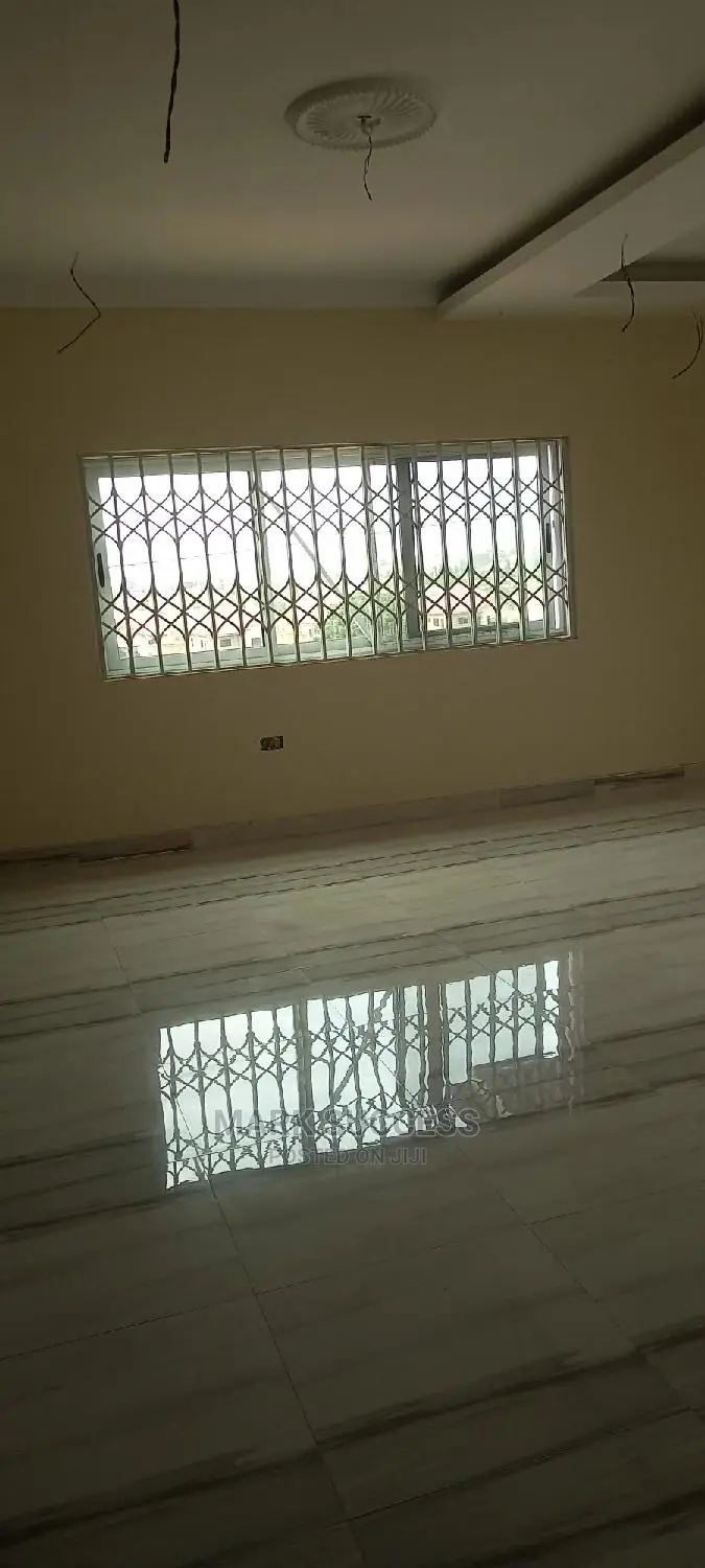 4bdrm Duplex in Kasoa for sale
