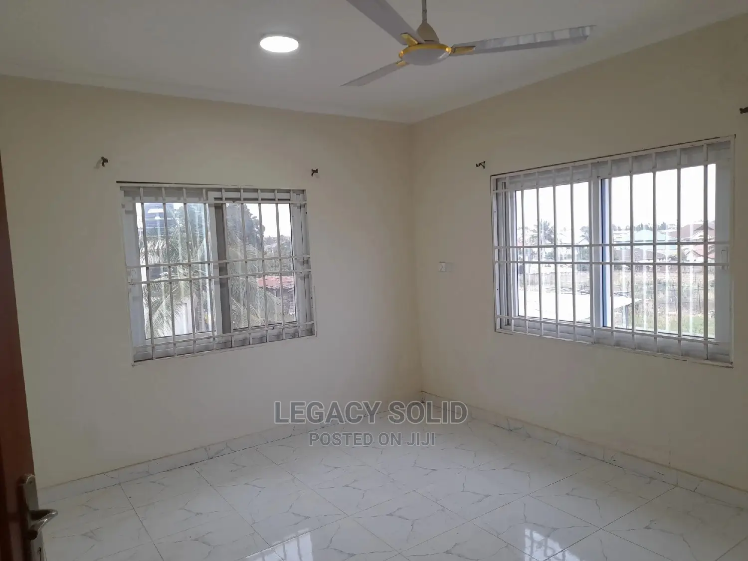 5bdrm Apartment in Legacy Solid Real, Teshie for rent