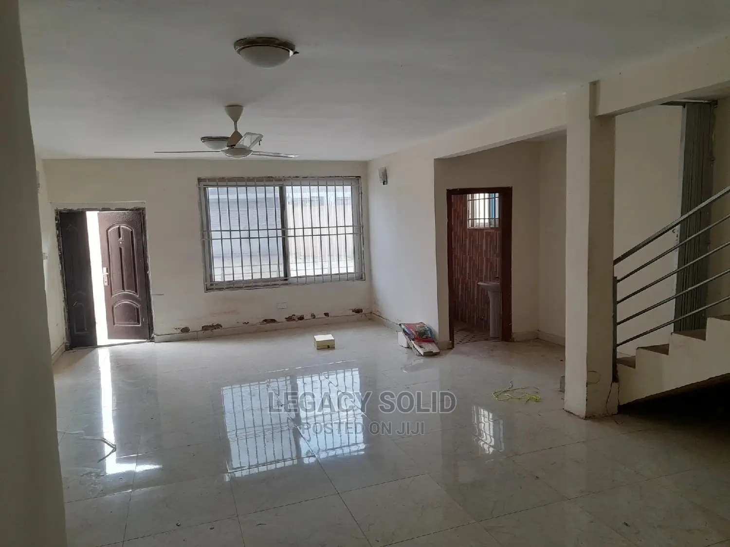 5bdrm Apartment in Legacy Solid Real, Teshie for rent