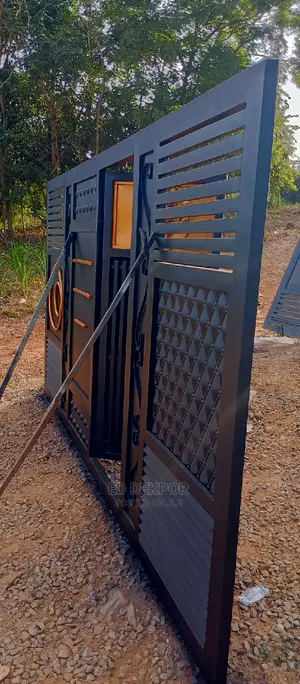 Metal Sliding Gate