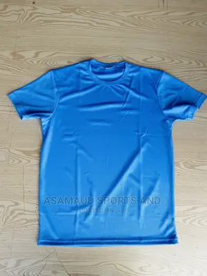 Original Plain T-Shirt at Cool Price