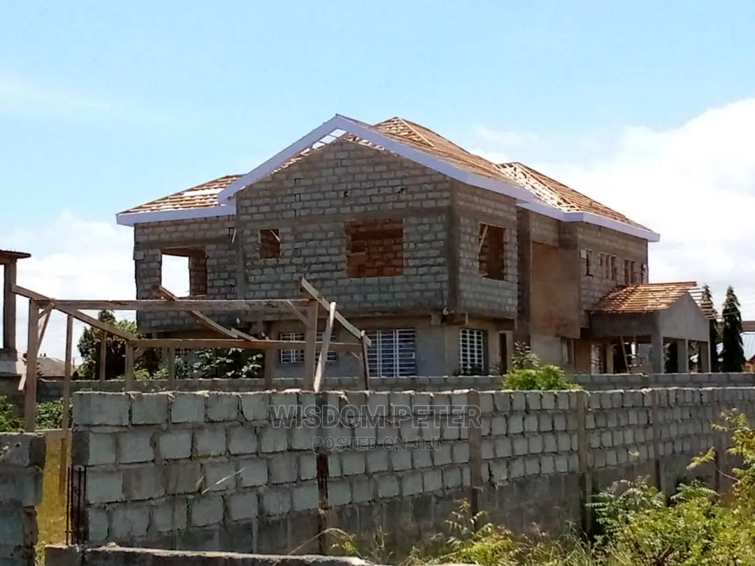 Roofing Contractor
