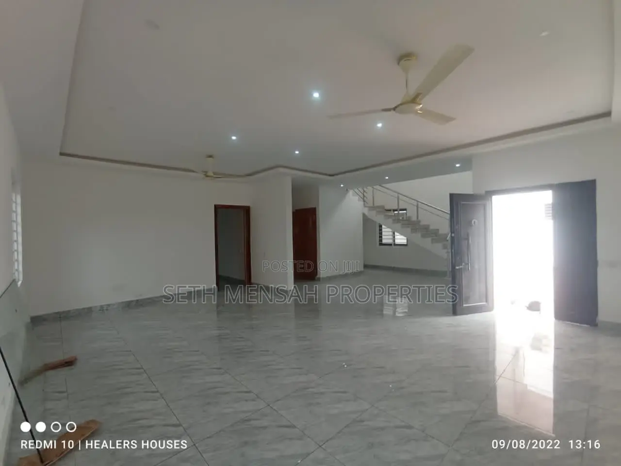 4bdrm House in 4 Bedroom House for for Sale