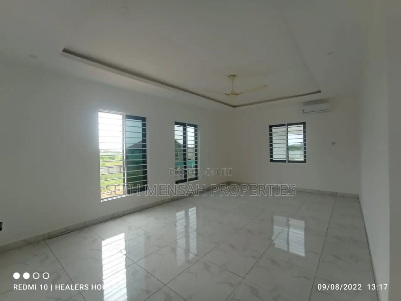 4bdrm House in 4 Bedroom House for for Sale