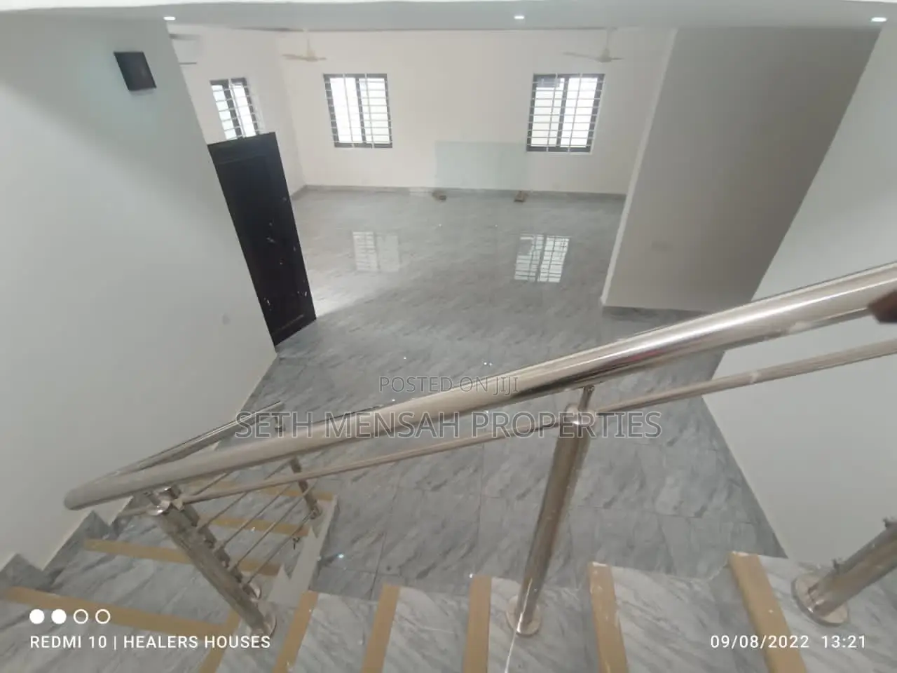 4bdrm House in 4 Bedroom House for for Sale