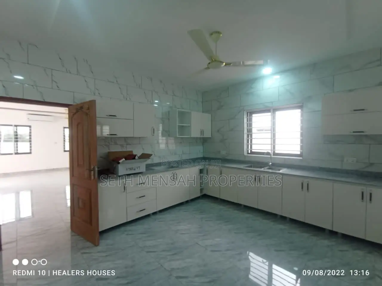 4bdrm House in 4 Bedroom House for for Sale