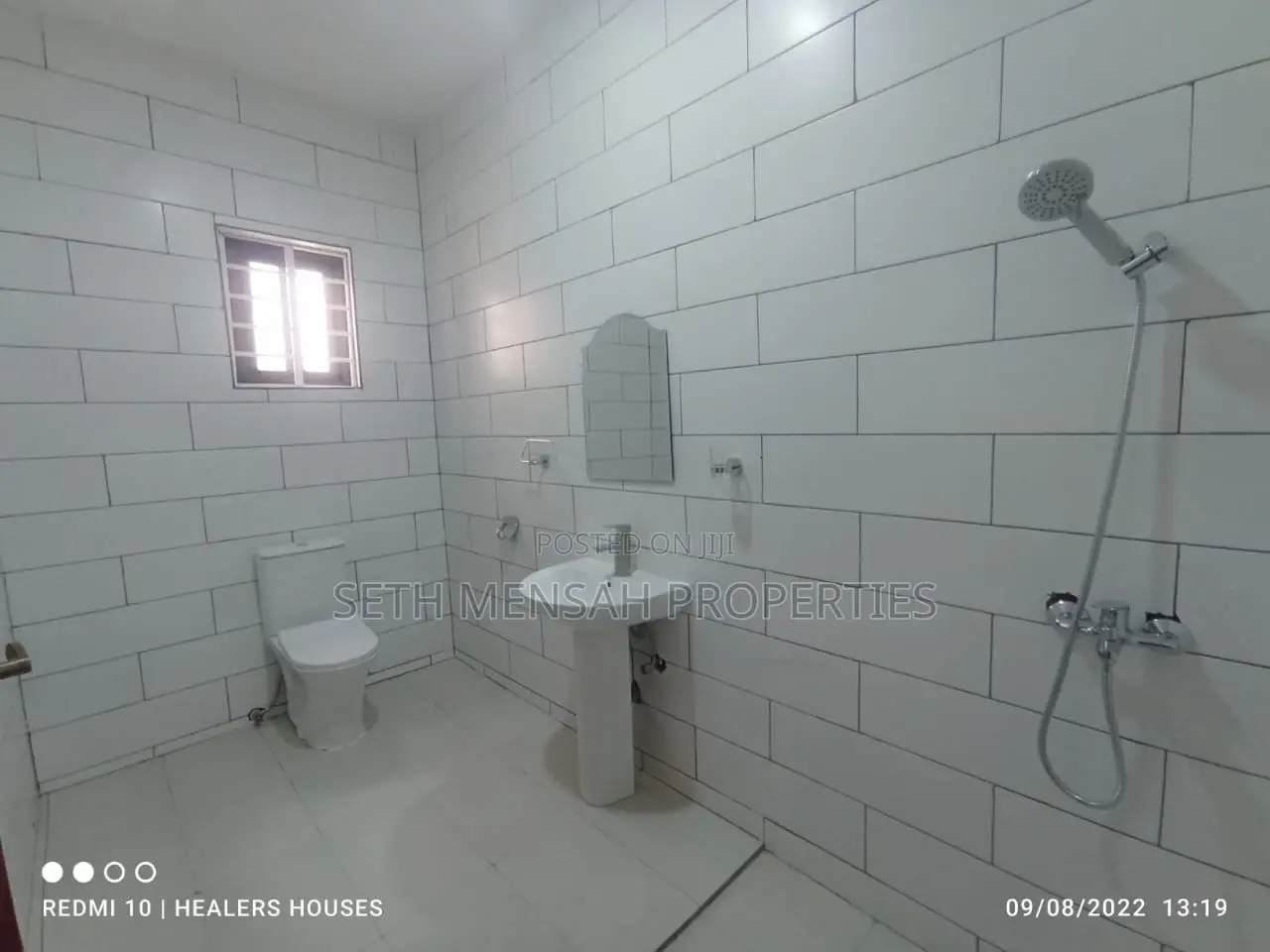 4bdrm House in 4 Bedroom House for for Sale