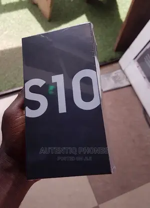 New Samsung Galaxy S10 128 GB White