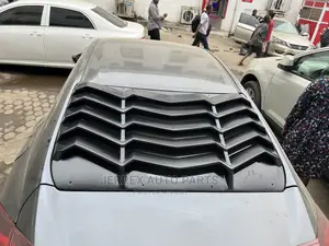 Honda Civic (2016-2020)Windshield