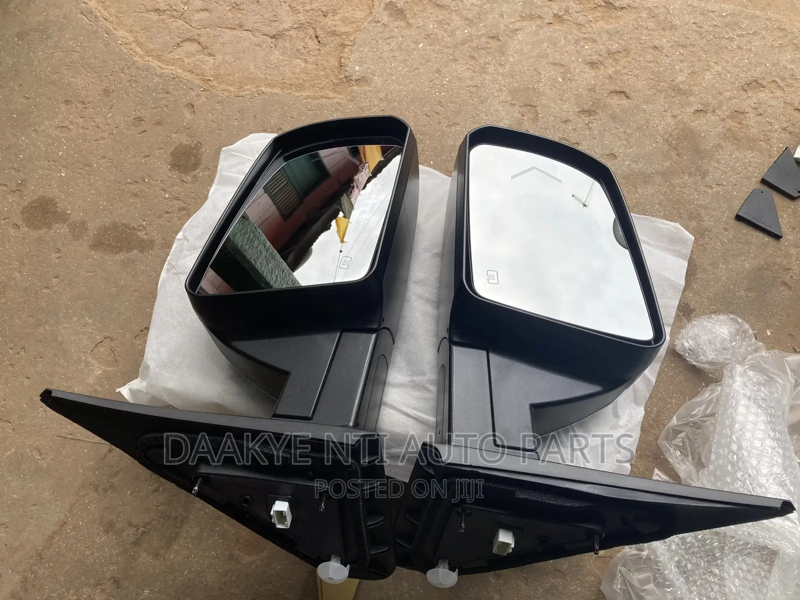 Tundra 2017/2020 Side Mirror