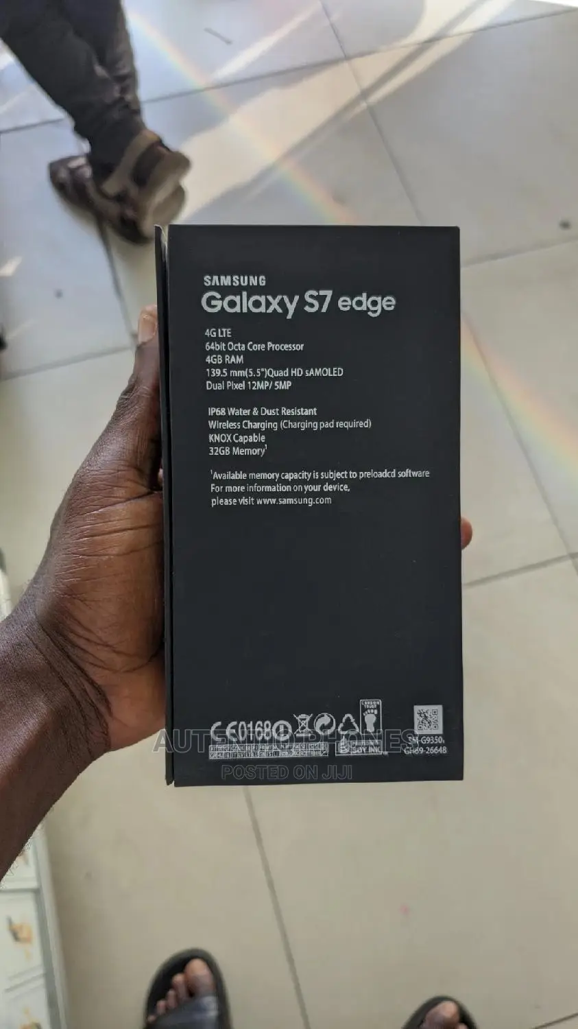 New Samsung Galaxy S7 edge 32 GB Gold