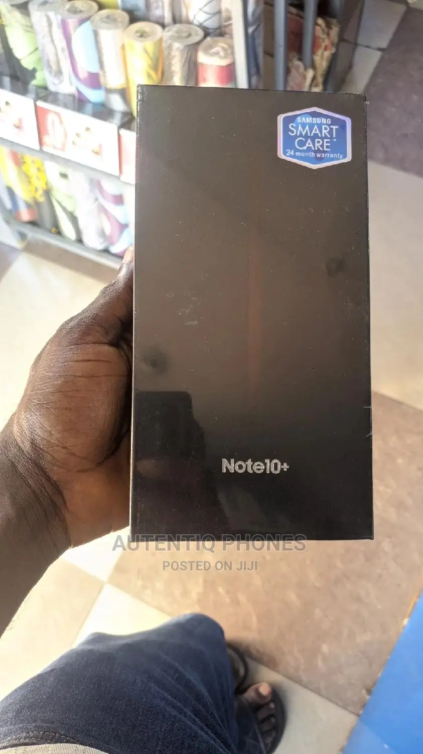 New Samsung Galaxy Note 10 Plus 256 GB Green
