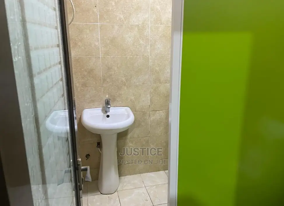 3bdrm Apartment in East Airport Palace for rent