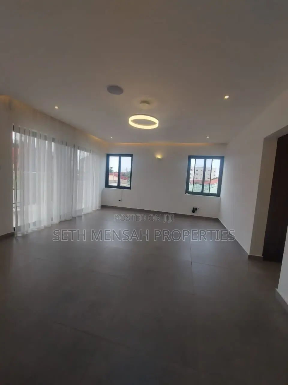 3bdrm House in 3 Bedroom House for for Sale